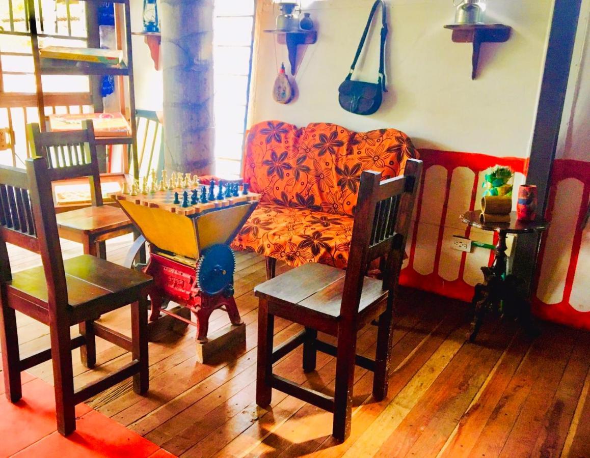 מלון Casa Turistica Art-Velez סאלנטו מראה חיצוני תמונה