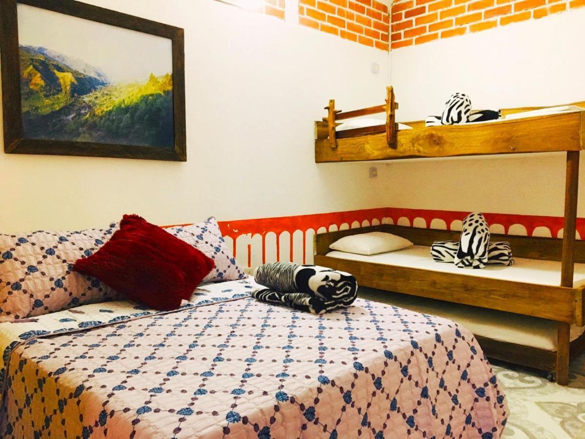 מלון Casa Turistica Art-Velez סאלנטו מראה חיצוני תמונה